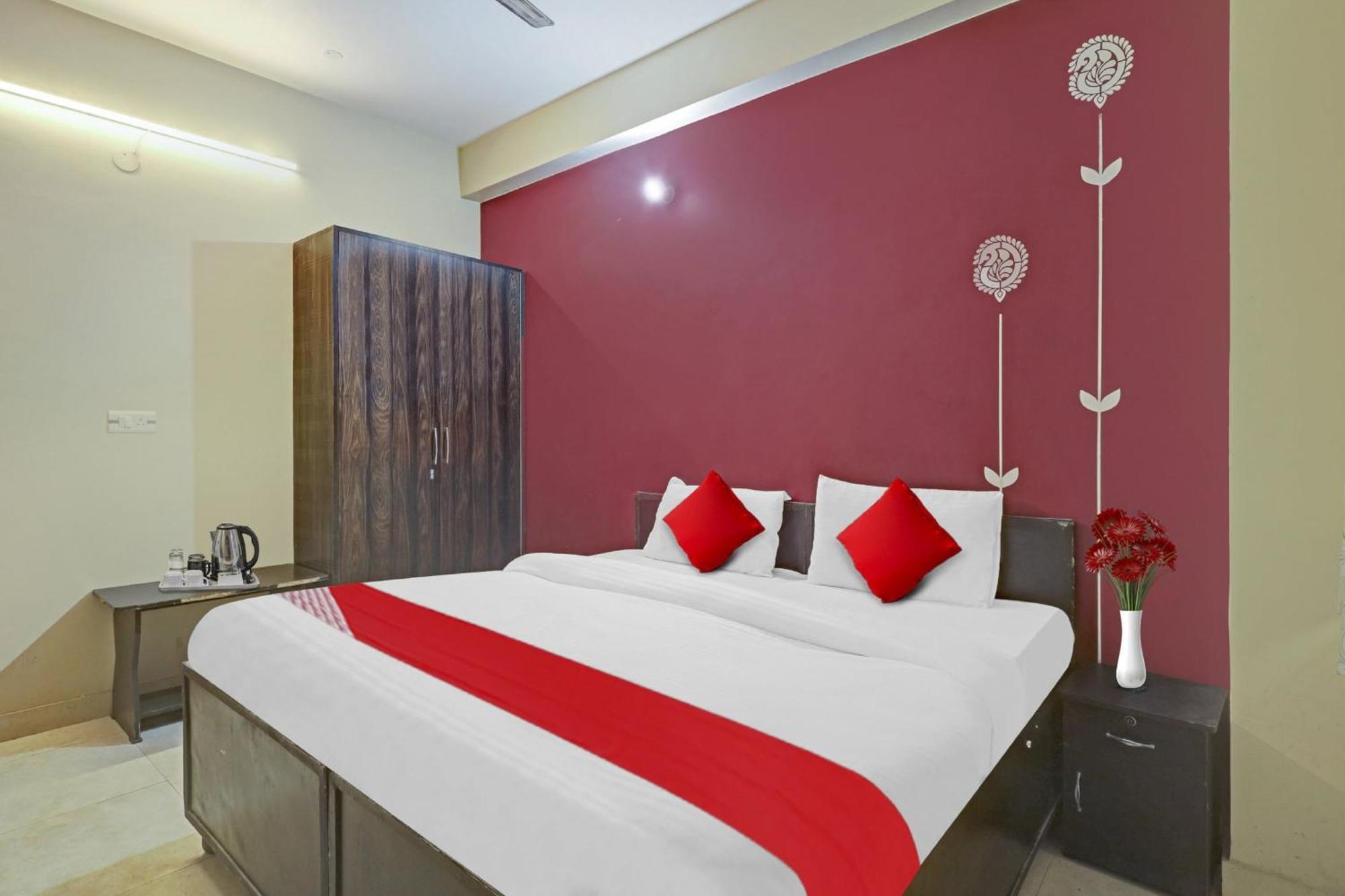 Hotel O A.K Palace New Delhi Eksteriør billede